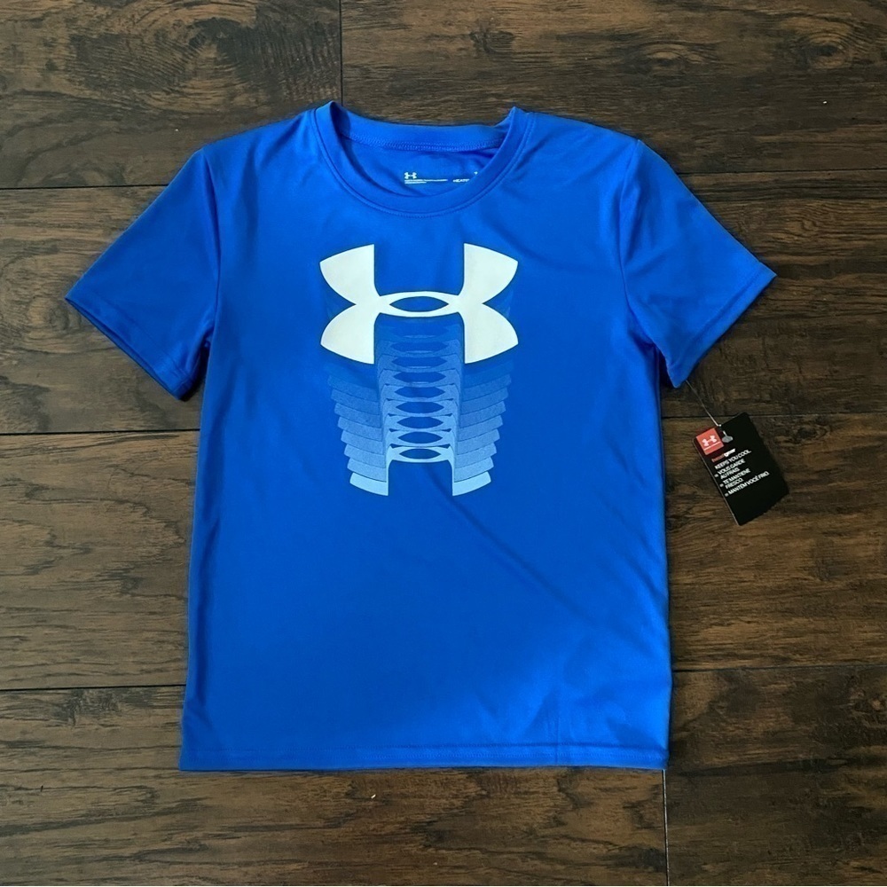 Under Armour Heat Gear Blue T-shirt, Boys Size 7